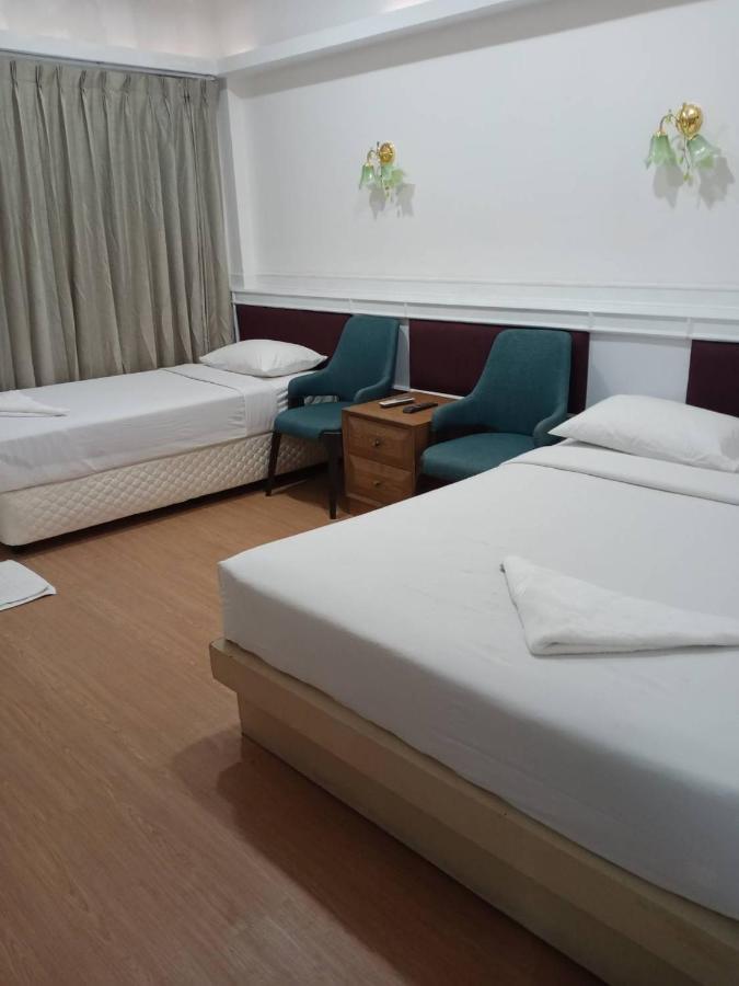 Royal Garden Home Hotel Бангкок Экстерьер фото
