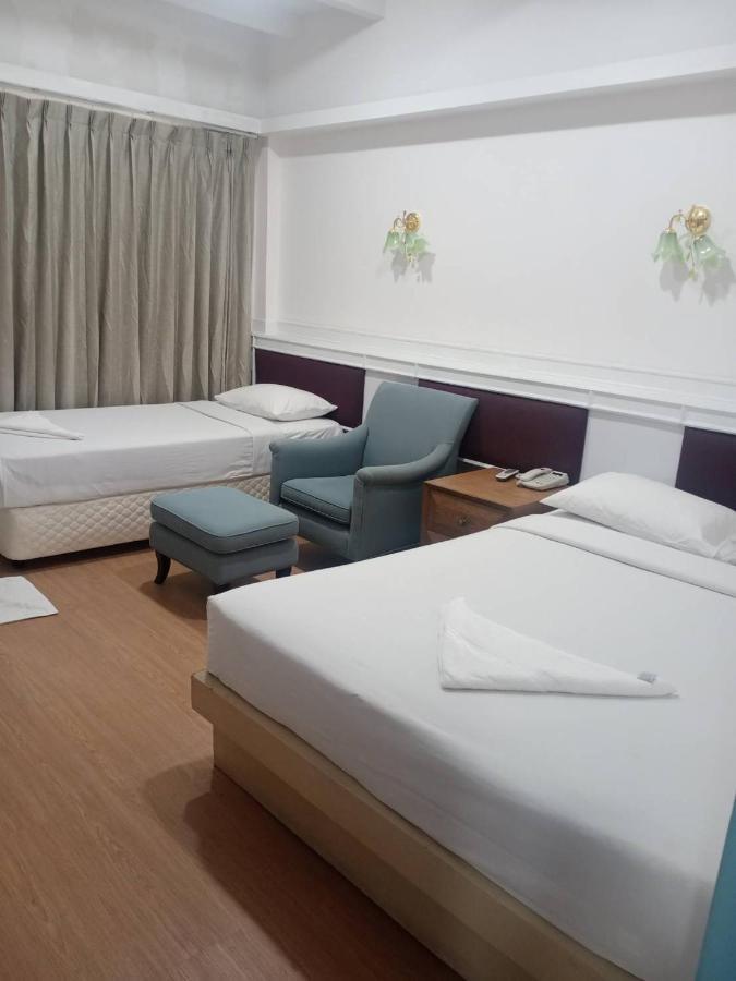 Royal Garden Home Hotel Бангкок Экстерьер фото